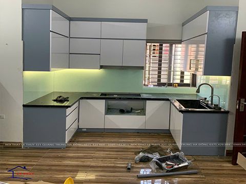 Tủ bếp MDF lõi xanh truyền thống