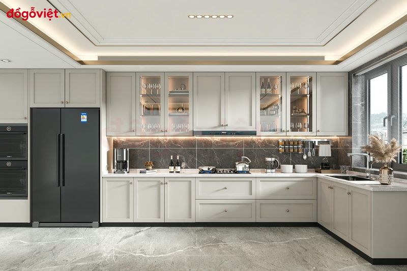 Tủ bếp cánh sơn sáng trọng