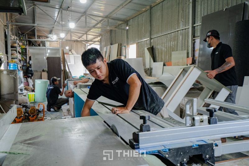 Xưởng Sản Xuất Tủ Bếp Chung Cư 10 Lắp đặt tủ bếp chung cư