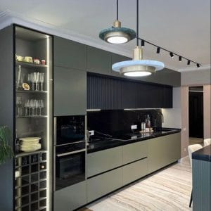 Tủ bếp gọn gàng