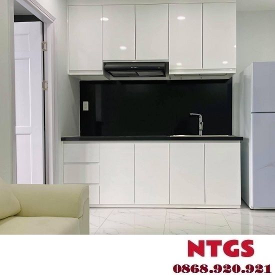 Tủ bếp màu trắng 1m65