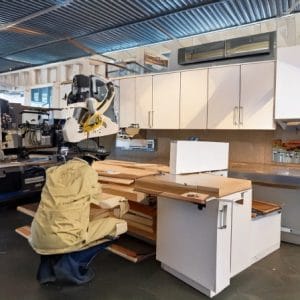 Xưởng tủ bếp tphcm